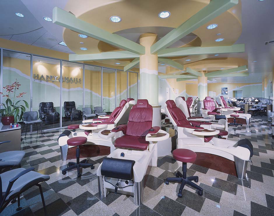 Happy Nails & Spa  salon San Clemente