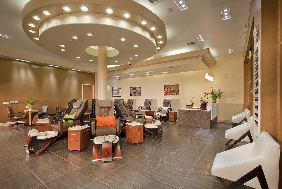 Happy Nails and Spa Irvine Marketpllace