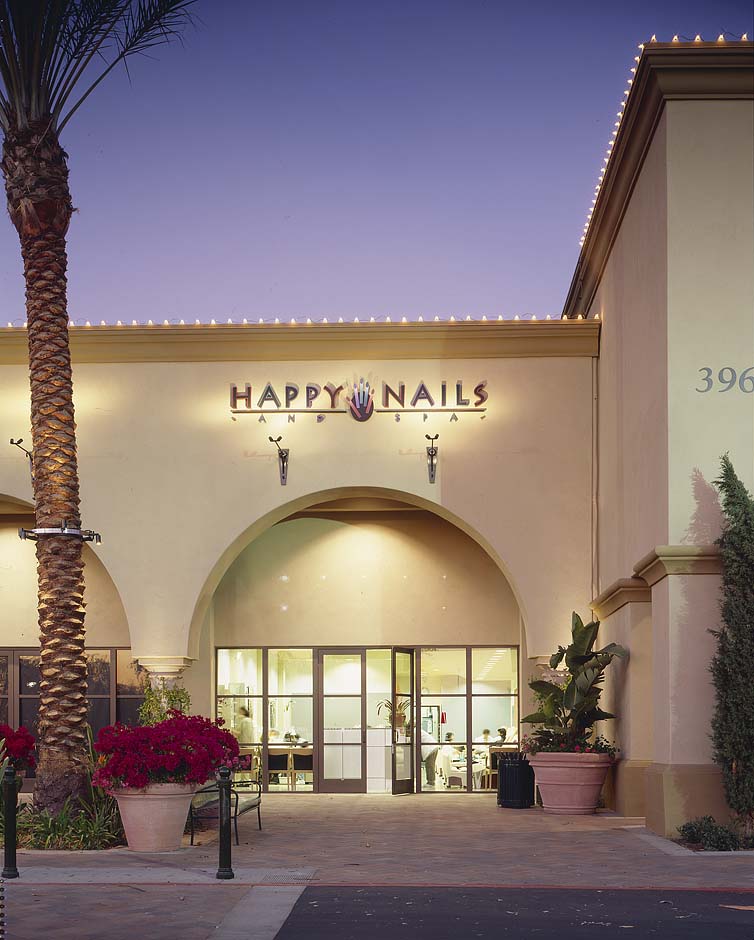 Happy Nails and Spa North Park